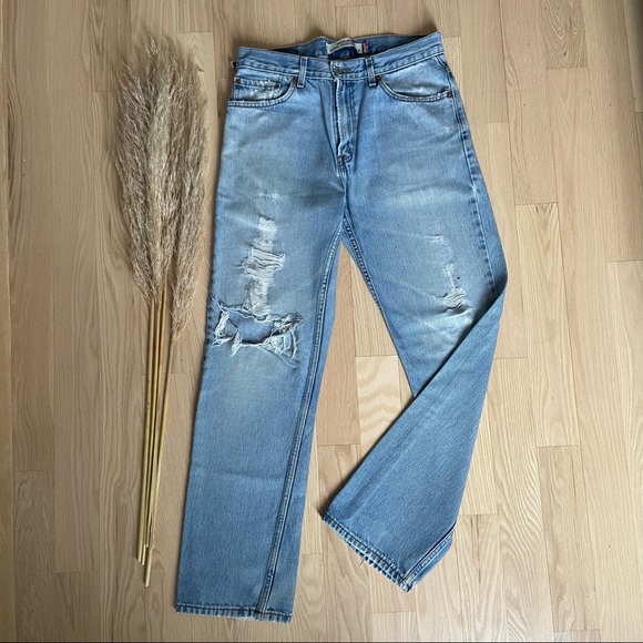 Levi's Denim - Vintage Levi's | Light Wash Baggy Ripped Jeans | Size 29